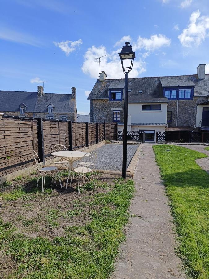 La Vallee Appartement Proche Du Mont Saint Michel Roz-sur-Couesnon Buitenkant foto